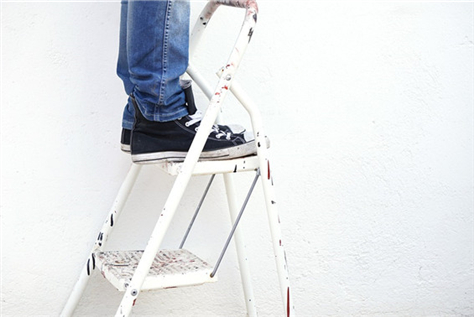How To Use The Folding Ladder